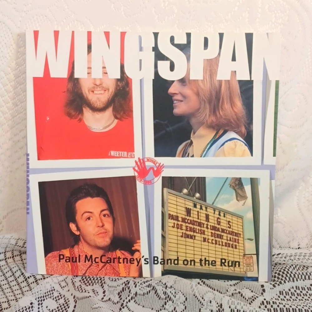"Wingspan" Paul Mcartney's band On The Run 6257